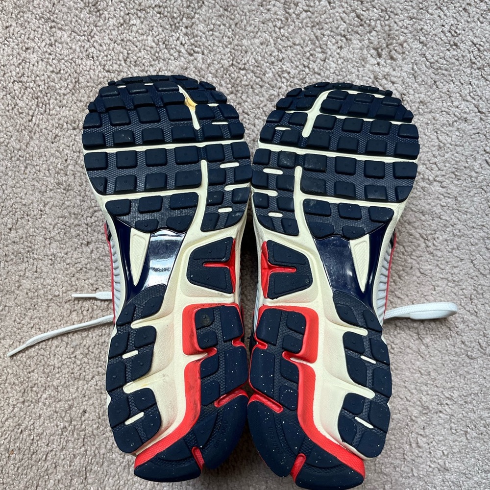 Nike Air Zoom Vomero 5 size 9.5 - Picture 5 of 5